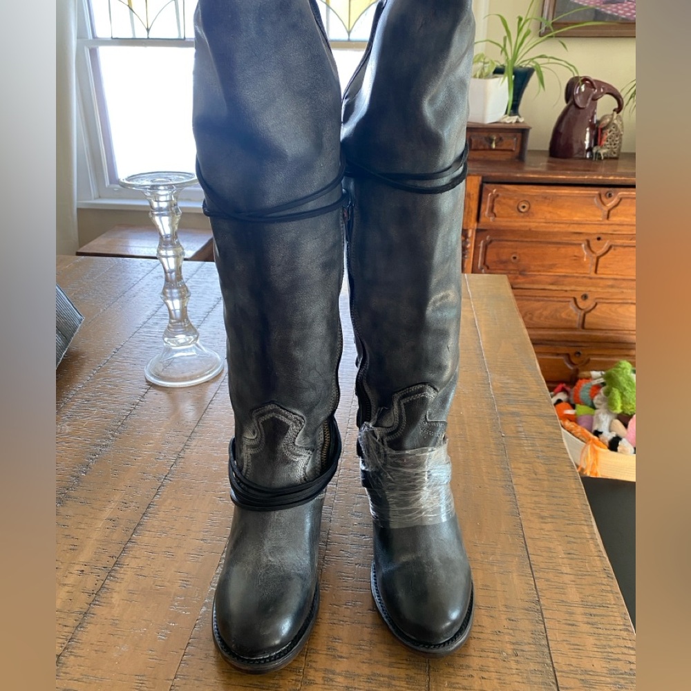Classic Black Leather Knee-High Heeled Boots